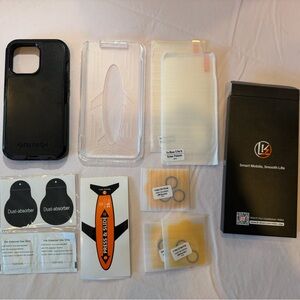 OtterBox Black and Clear Phone Case Set